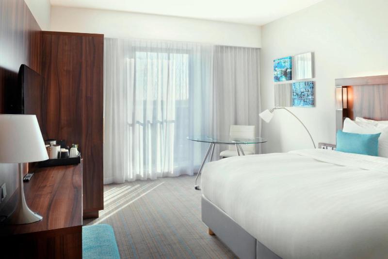 Standard King Room, Guest room, 1 King image 1