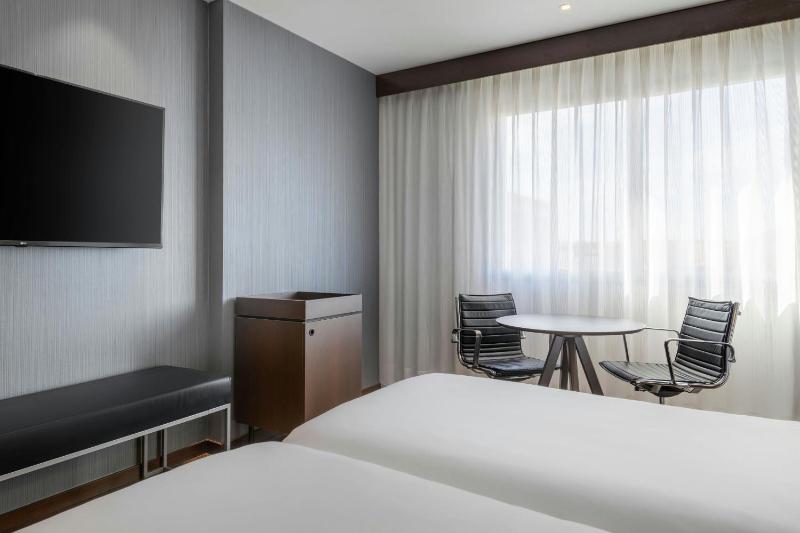 Standard Twin, Guest room, 2 Twin/Single Bed(s) image 3