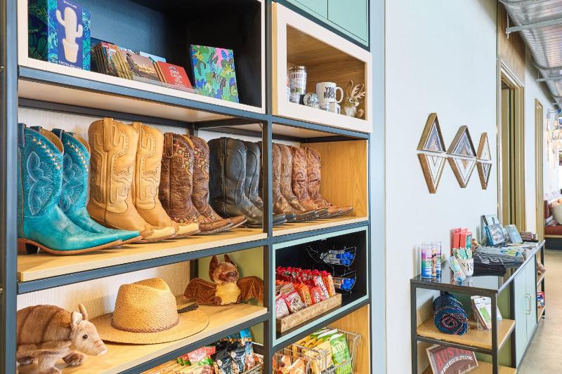 Aloft by Marriott Austin Downtown - image 12