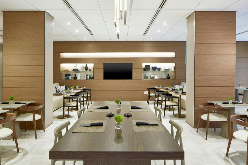 AC Hotel Atlanta Downtown - image 4