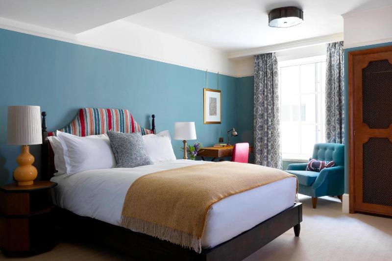 Classic King Room image 1