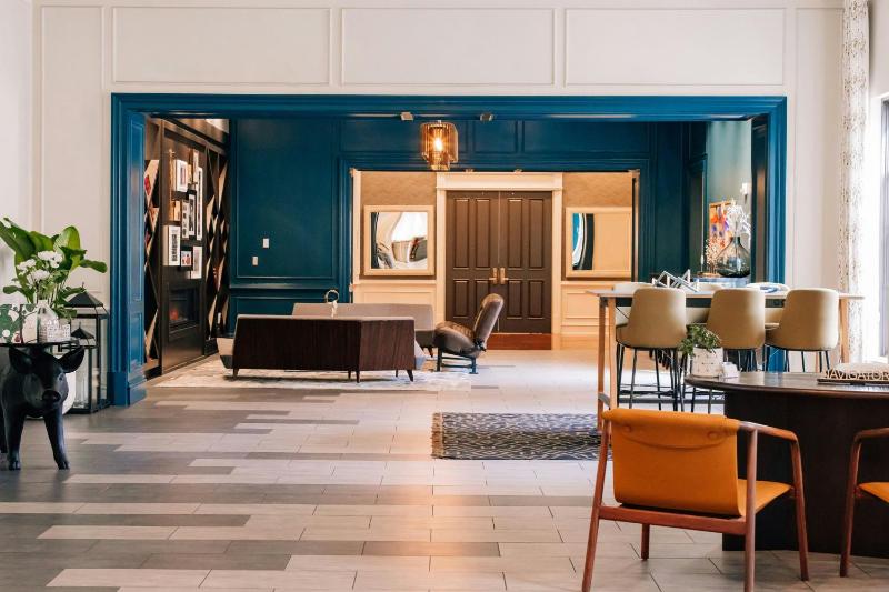 The Lindy Renaissance Charleston Hotel - image 20
