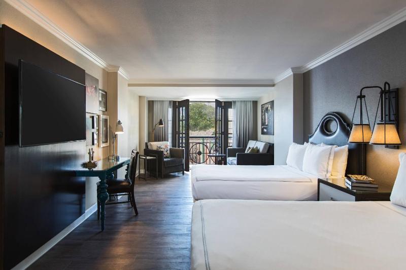 The Lindy Renaissance Charleston Hotel - image 37
