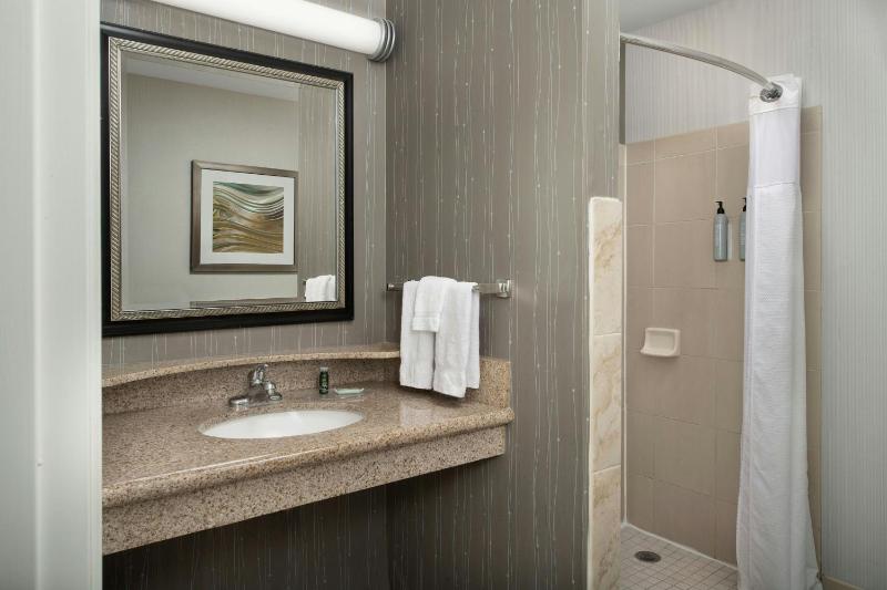 King Room image 4