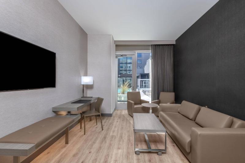AC Hotel Atlanta Midtown - image 18