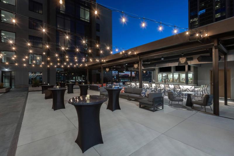 AC Hotel Atlanta Midtown - image 4
