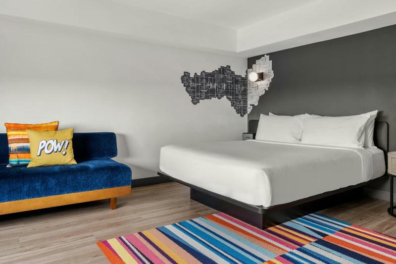 Savvy King Room image 1