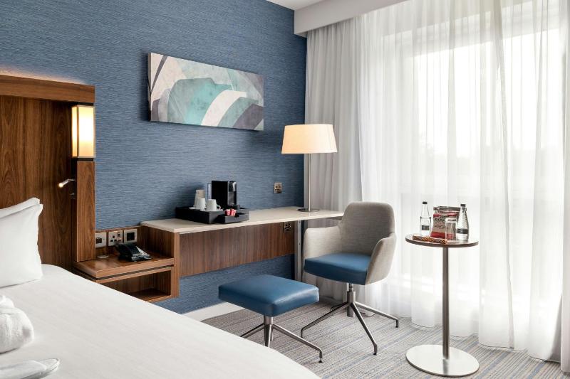 Executive King Room image 3