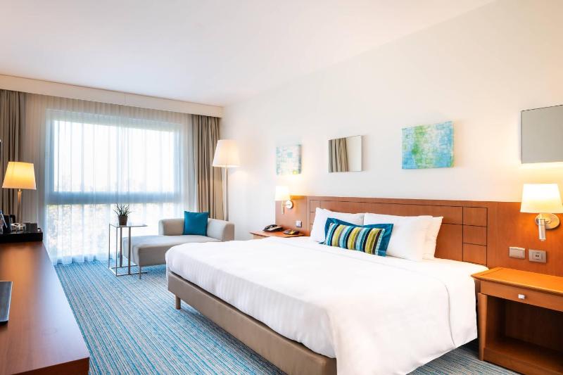 Deluxe Room, Guest room, 1 King image 1