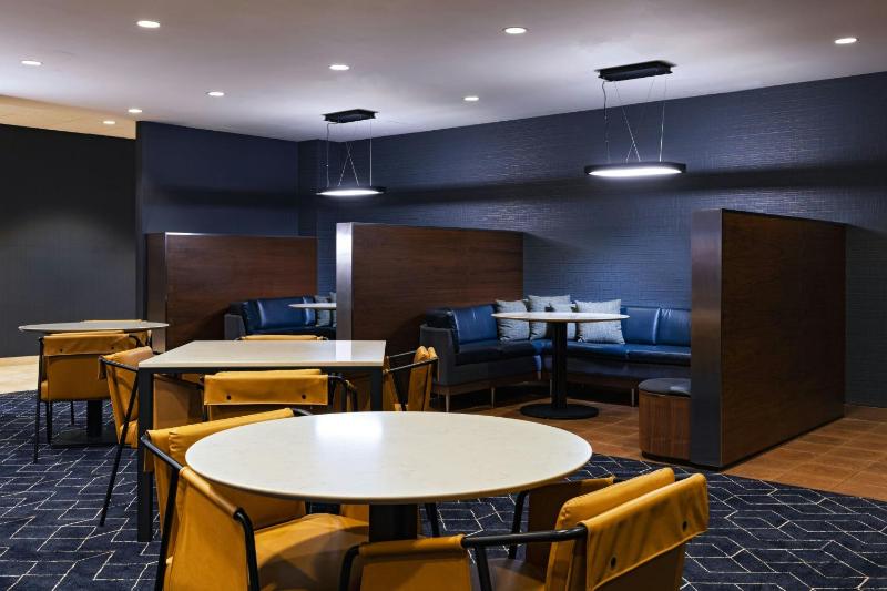 Courtyard by Marriott Scottsdale Old Town - image 35