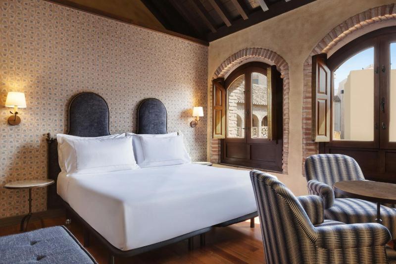 Hotel Palacio De Santa Paula Autograph Collection - image 3
