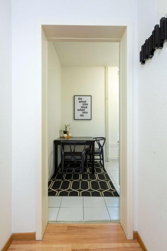 KAYA Zurich Apartment GOLD - Downtown Deluxe Sudio Apt - image 16