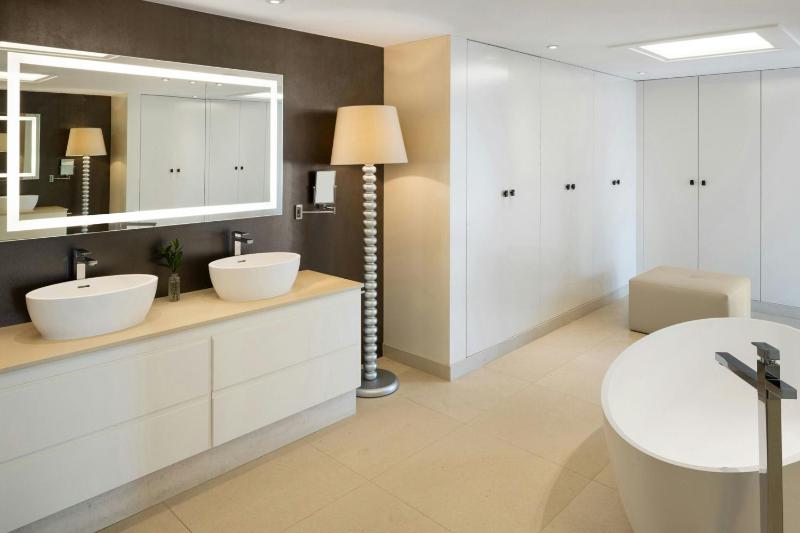 Pine Cliffs Ocean Suites a Luxury Collection Resort & Spa Algarve - image 45
