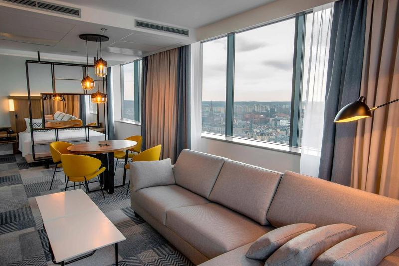 King Suite with Sofa Bed image 4