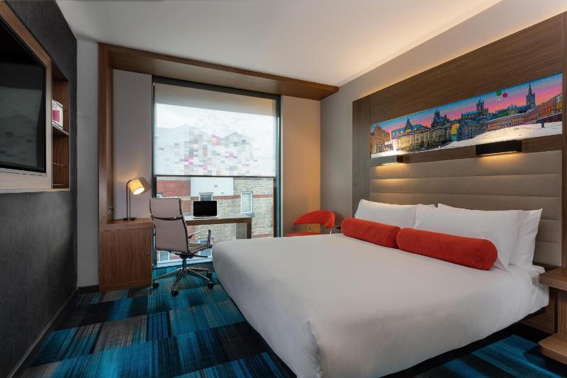 Urban King Room  image 1