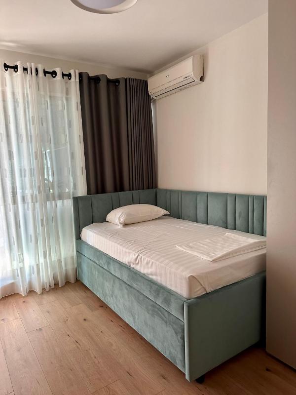 Vacation Vibes - Modern Apartment in Golem near sea - image 16