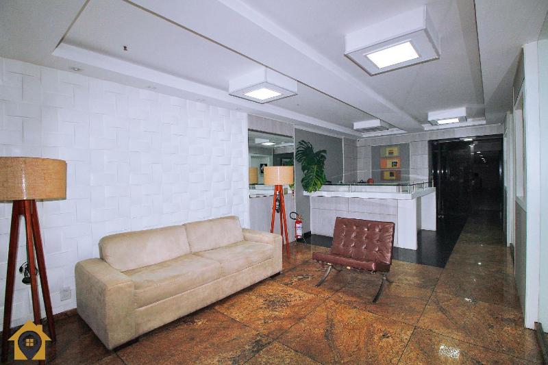 Elegância e Lazer: Aparthotel com Piscina - image 2