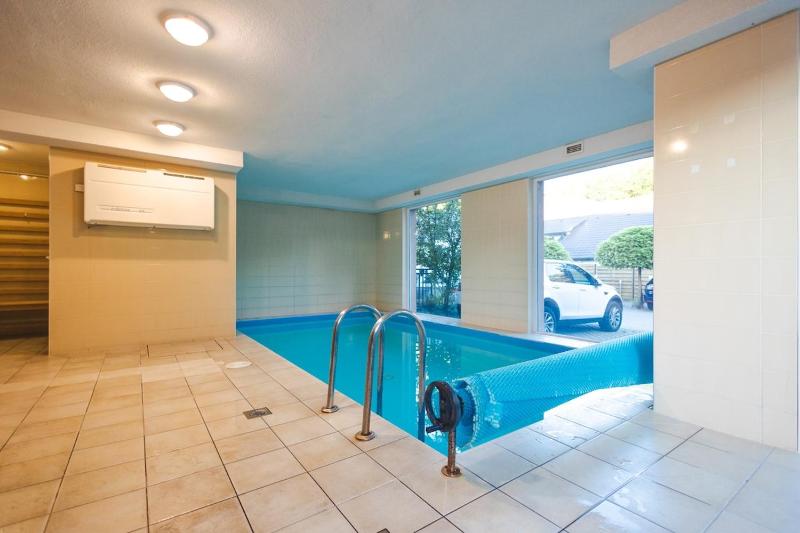 Byblos Wellness Apartman Siófok - image 10
