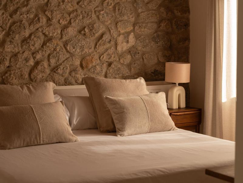Double or Twin Room image 1