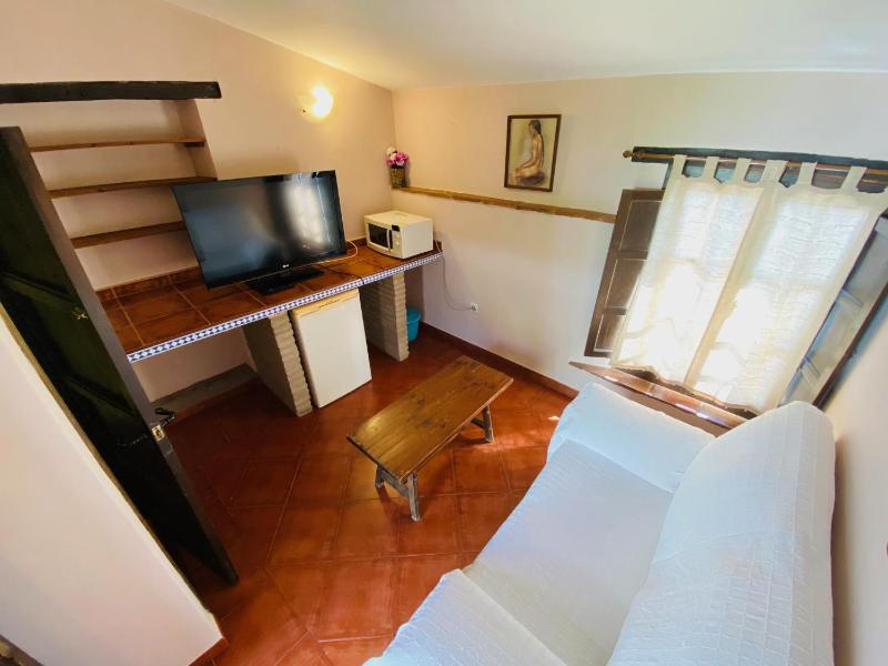 Quadruple Room with View image 4