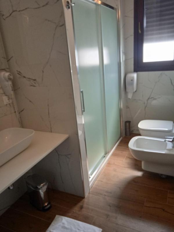 Suite image 2