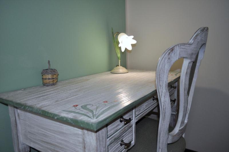 Double Room with Balcony image 4