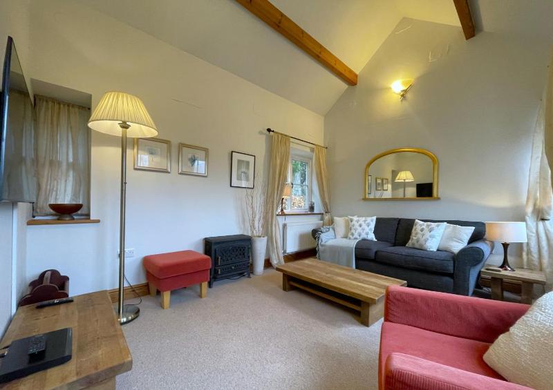 Deer Close Cottage - image 18
