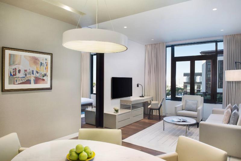 One-Bedroom Residence  image 2