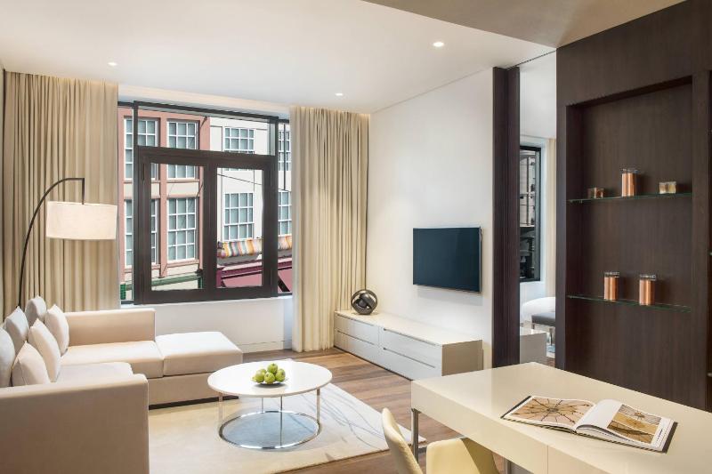 One Bedroom Executive Suite  image 2