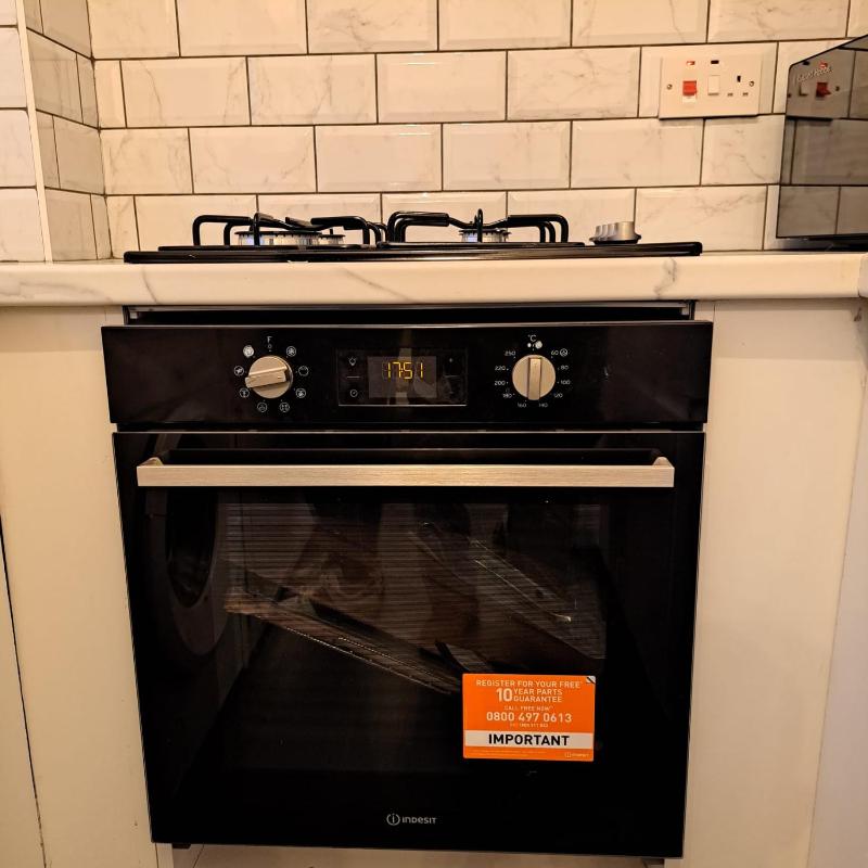 Cozy 2BR Home Pets Welcome  Free Parking  Wifi - image 17