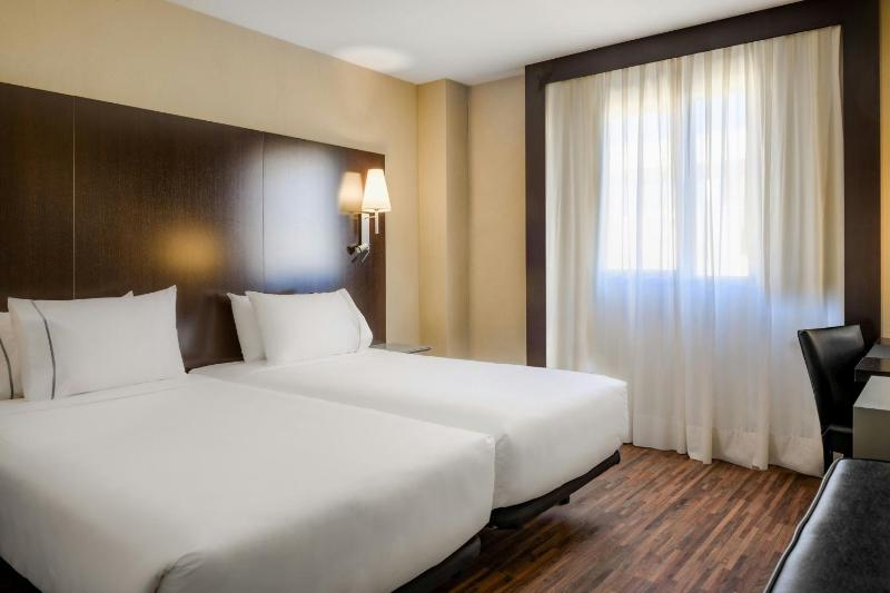 Standard Twin, Guest room, 2 Twin/Single Bed(s) image 1