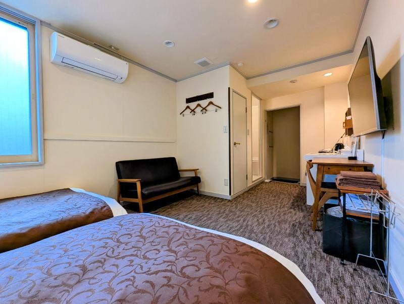 Kanazawa Station Hotel - image 16