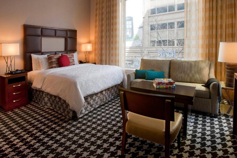 Courtyard by Marriott Denver Downtown - image 3