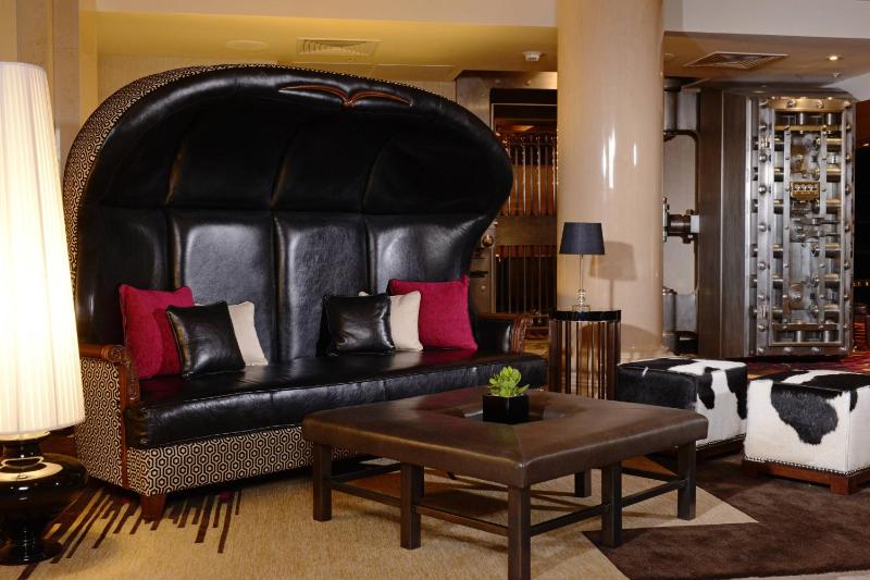 Renaissance Denver Downtown City Center Hotel - image 19