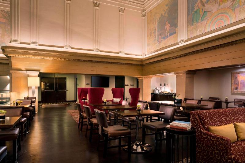 Renaissance Denver Downtown City Center Hotel - image 18