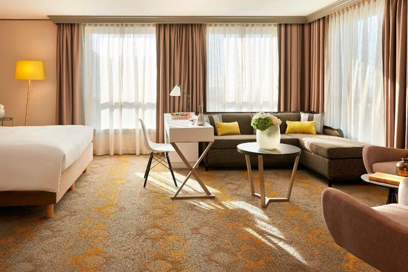 Junior Suite image 4