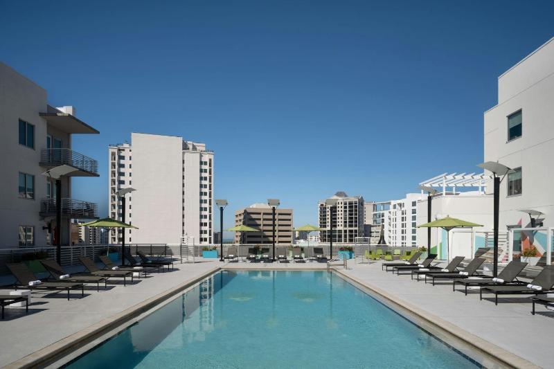 Aloft by Marriott Sarasota - image 12
