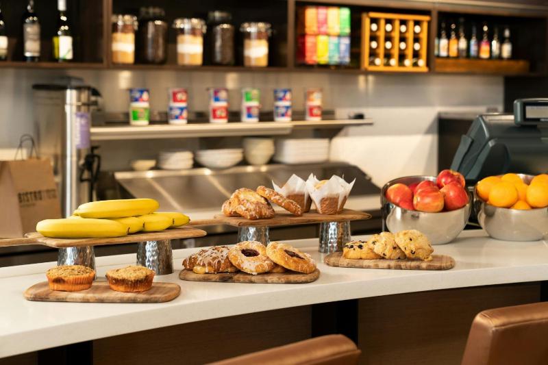 Courtyard by Marriott Scottsdale Salt River - image 36
