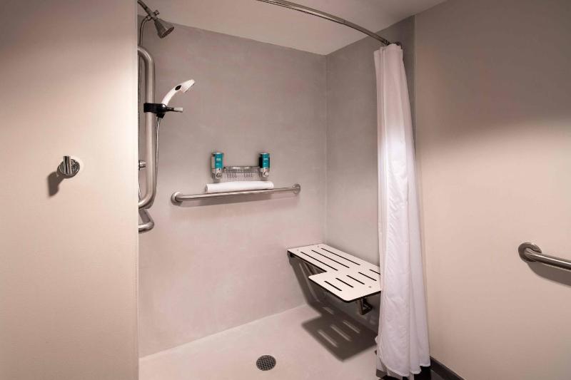 Aloft by Marriott Scottsdale - image 28