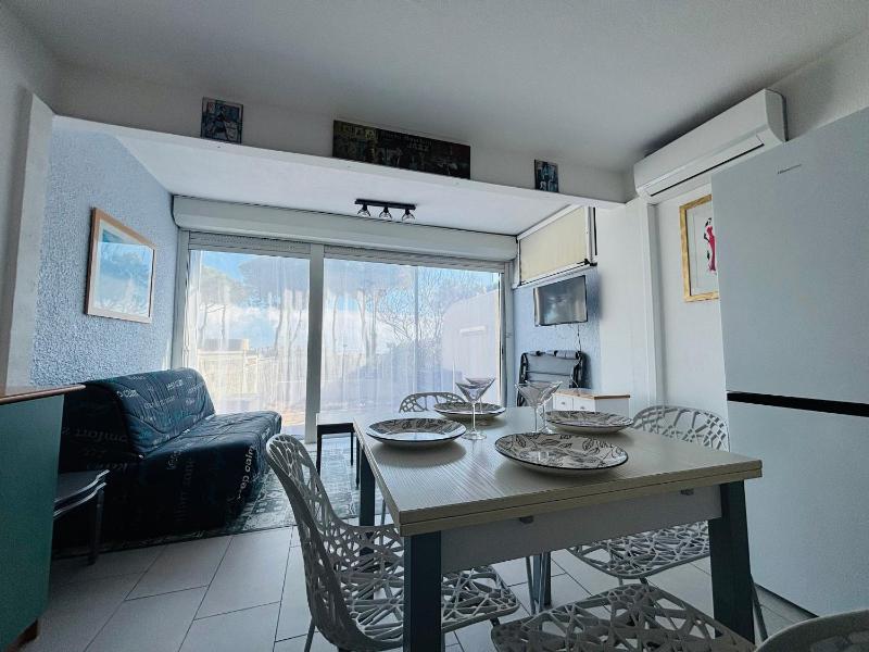 Appartement T2 en rez-de-jardin face à la mer avec parking - FR-1-309-493 - image 9