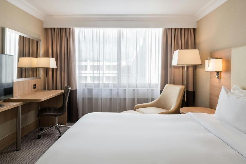 Standard Double Room image 4
