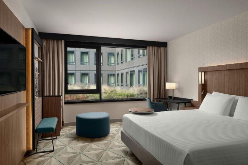 Standard Double Room image 1