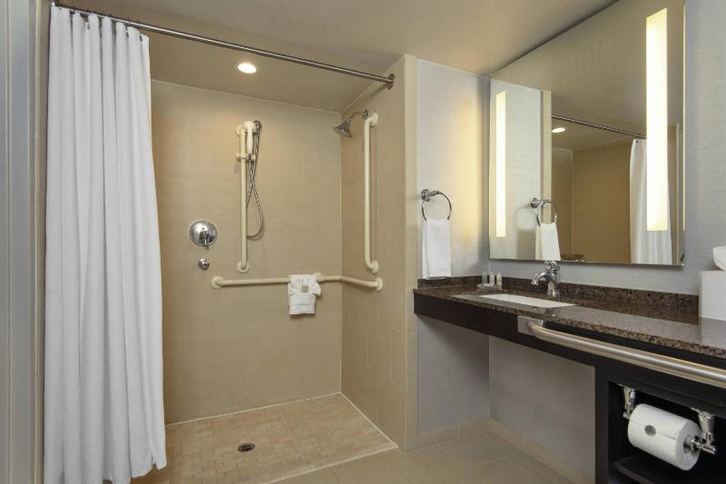 Renaissance Palm Springs Hotel - image 37