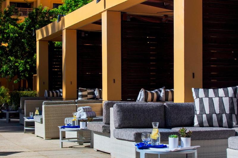 Renaissance Palm Springs Hotel - image 19