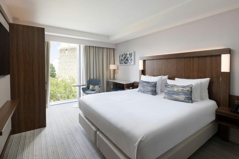 King Room with Castle View image 1