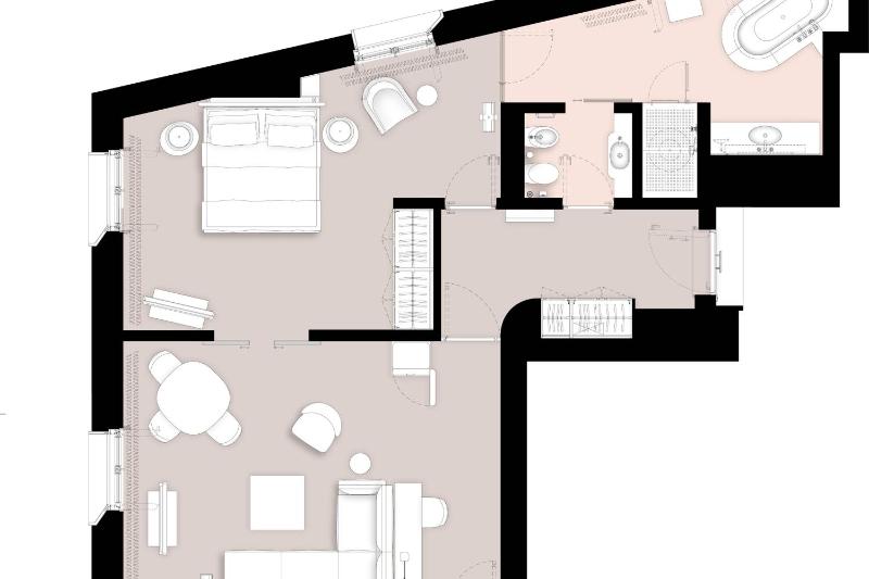 Deluxe Suite image 2