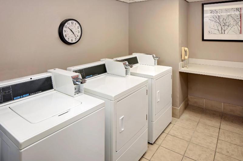 Courtyard by Marriott Fort Lauderdale North/Cypress Creek - image 5
