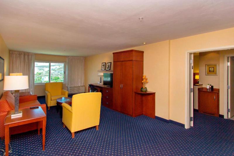 Courtyard by Marriott Monterrey San Jeronimo/Valle - image 13