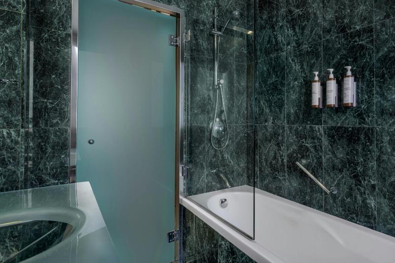 Standard, Guest room, 1 Queen image 4