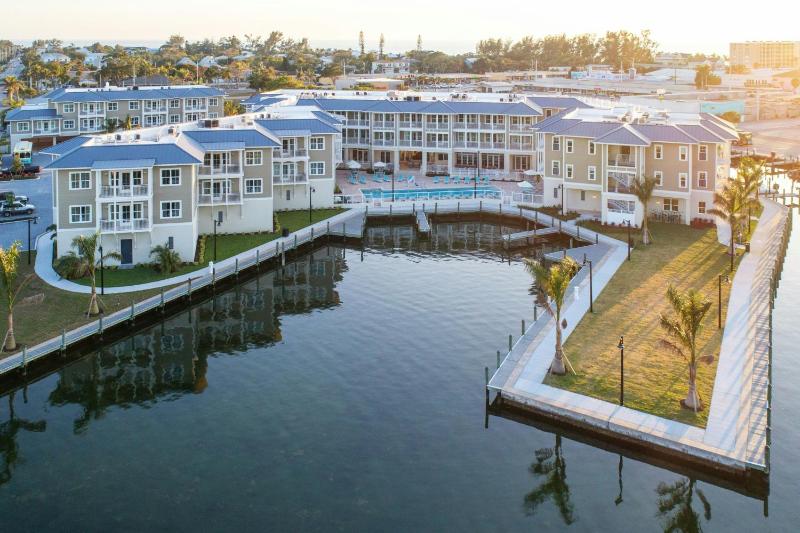 Waterline Villas & Marina Autograph Collection - image 5